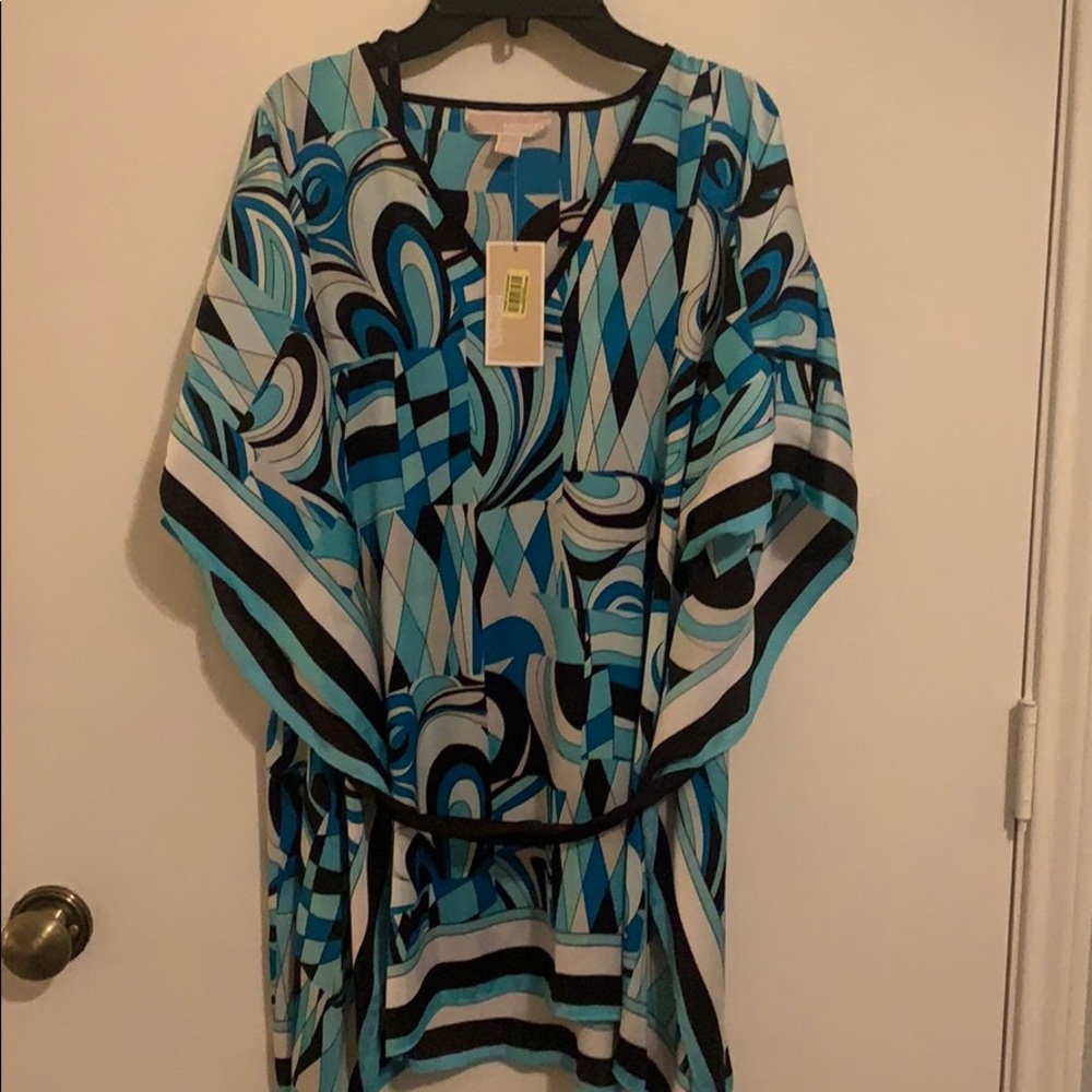 BOGO❤️🎉MK  Blouse